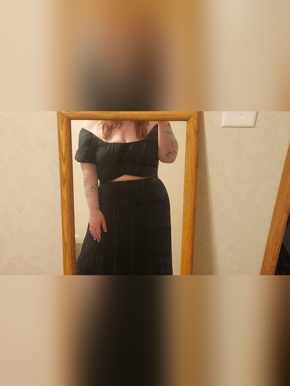 Altar'd State Cropped Off-Shoulder Top